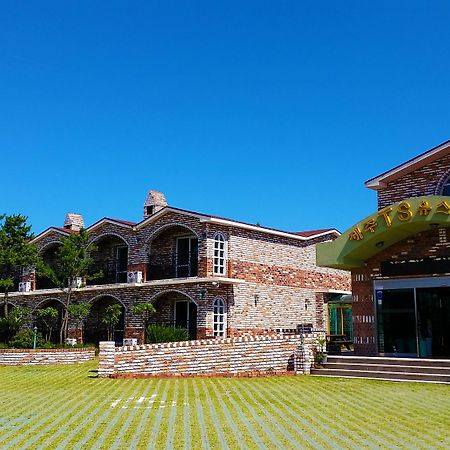 Jeju Ts Youth Hostel & Resort Seogwipo Exterior foto